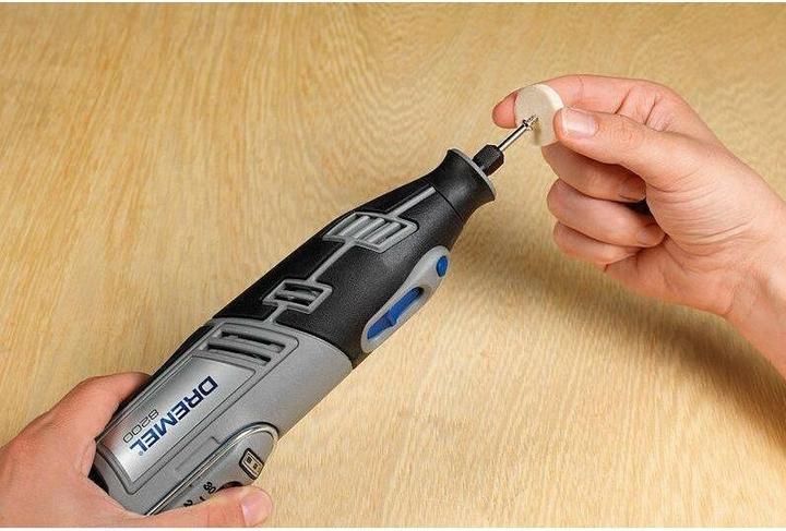 Actual product image Dremel Screw mandrel 401