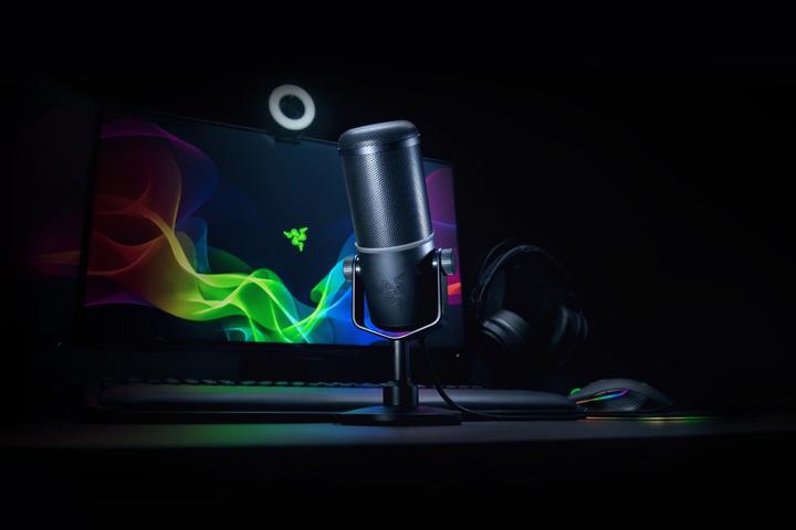 Actual product image Razer Seiren Elite