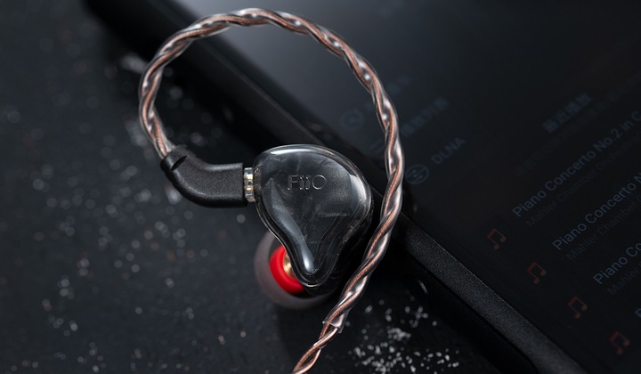 Actual product image FiiO FH1S (Cable)