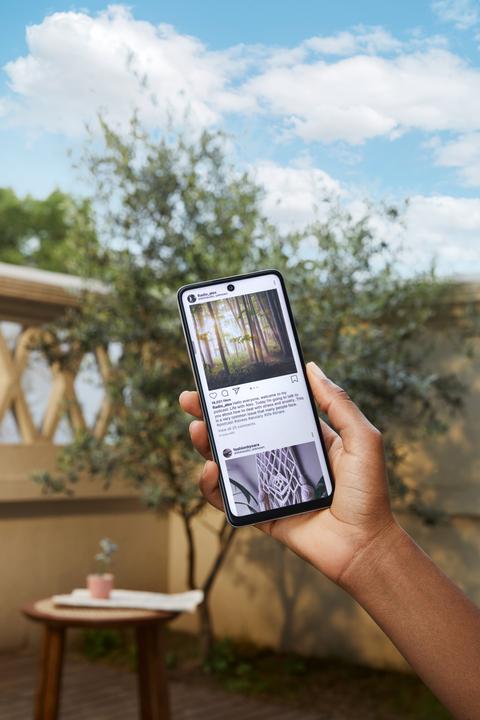 Produktbild TCL 40 NxtPaper (256 GB, Midnight Blue, 6.78", Dual SIM, 50 Mpx, 4G)