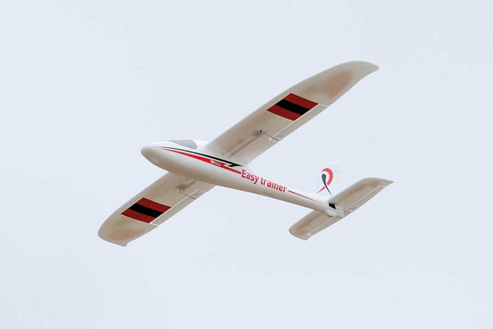 Immagine prodotto FMS easy trainer v2 pnp - 128 cm (Motore multiplo)