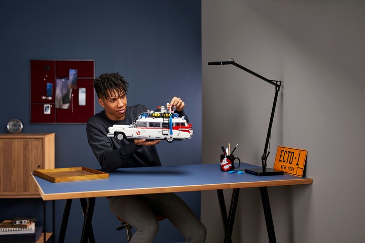 Image du produit LEGO S.O.S. Fantômes ECTO-1 (10274, LEGO Icons, LEGO difficiles à trouver)