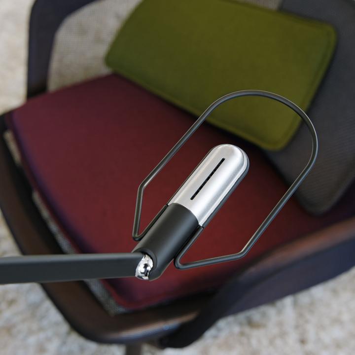 Actual product image Belux Lifto LED table lamp