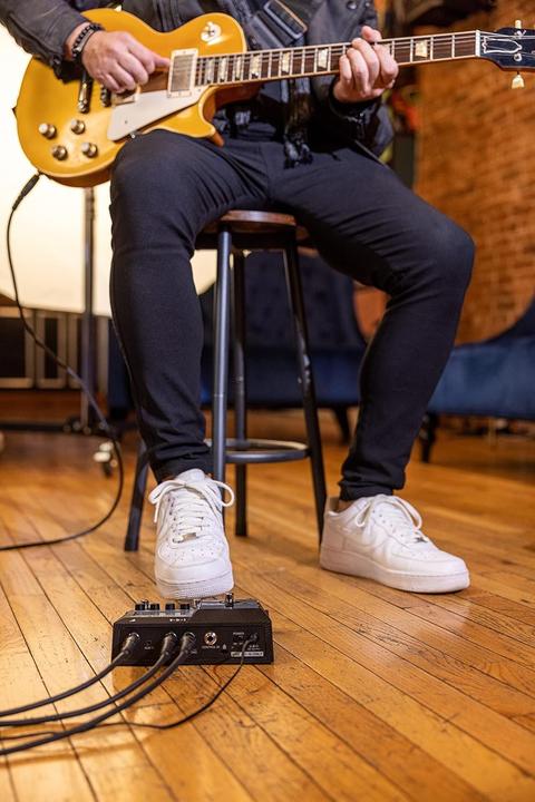 Produktbild Zoom G2 FOUR Guitar Multi-Effects Pedal (Gitarre)