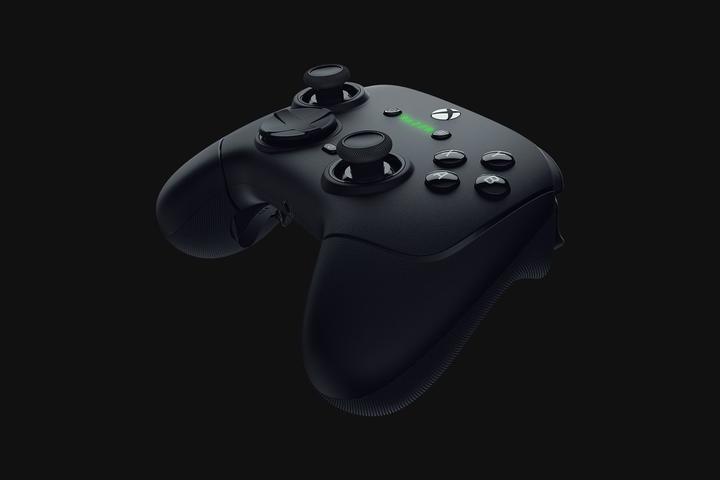 Actual product image Razer Wolverine V3 Pro 8K (PC)