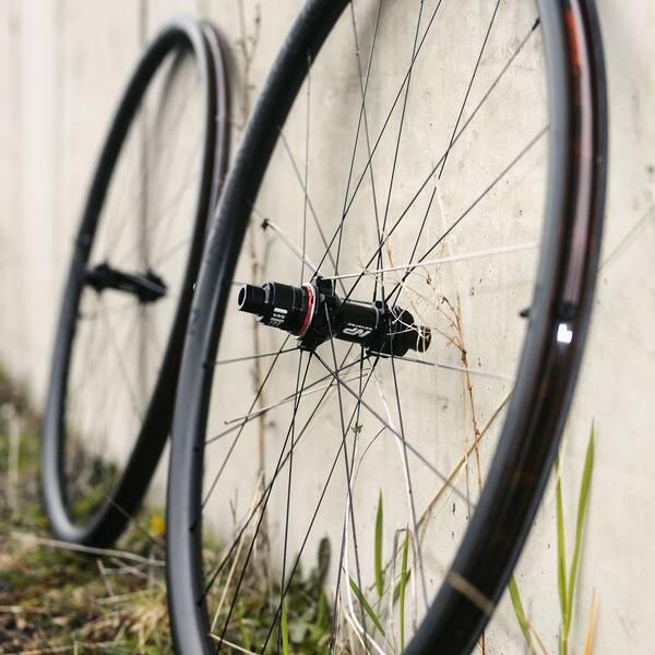 Actual product image Novatec Laufrad-Set G24 DISC CL-PRO-XDR 700C, VR+HR (Wheelset, 28")
