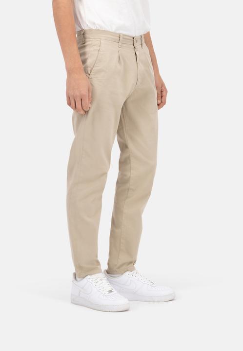 Actual product image Colours & Sons Pants-Cropped Chino (32)