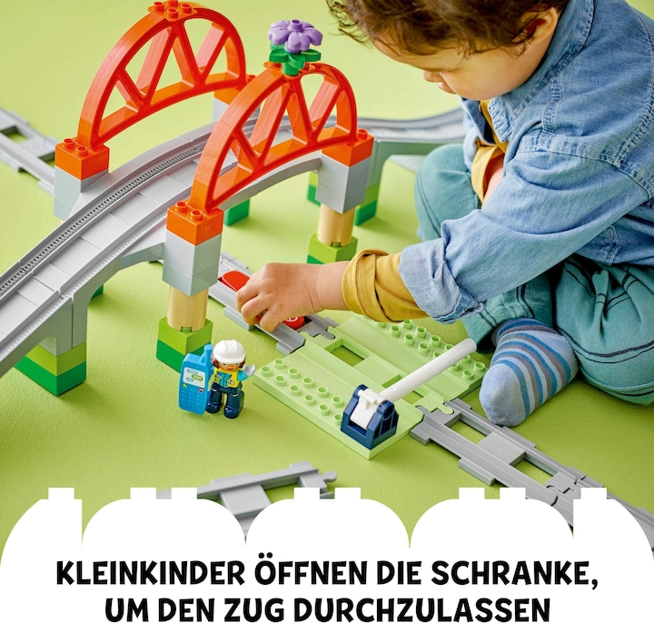 Image du produit LEGO Pont ferroviaire et rails - Kit d'extension (10426)