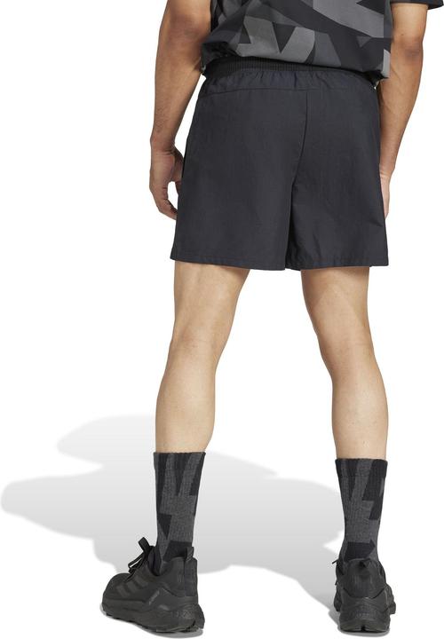 Produktbild Adidas Multi Shorts (L)