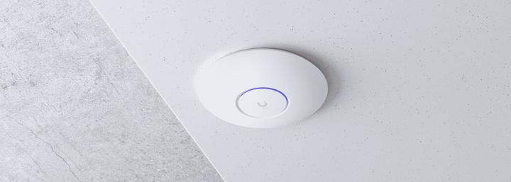 Produktbild Ubiquiti U6-Enterprise (4800 Mbit/s)