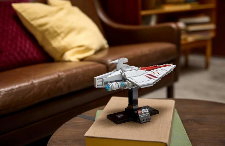 Produktbild LEGO Assault Ship der Acclamator-Klasse (LEGO Star Wars)