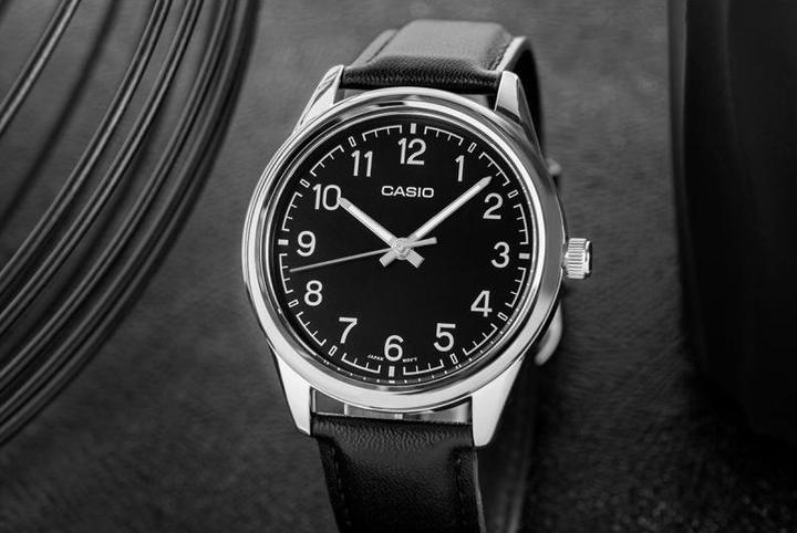 Immagine prodotto Casio Standard (Orologio da polso analogico, 40 mm)