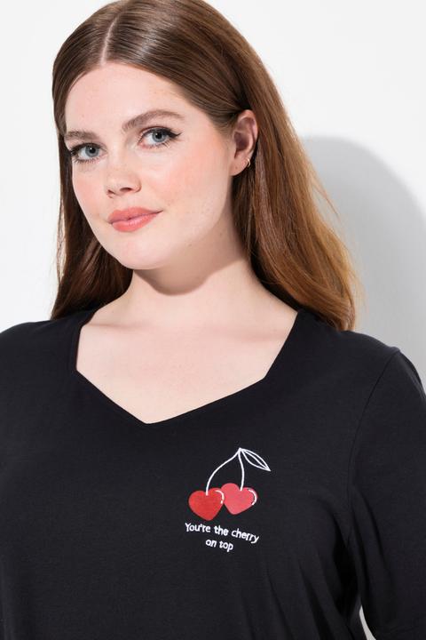 Image du produit Ulla Popken T-shirt long motif coeurs, col en V et manches courtes (42, 44)