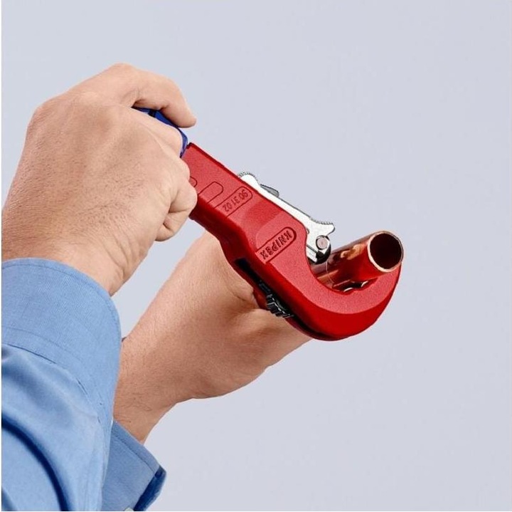 Actual product image Knipex TubiX Pipe cutter (180 mm)