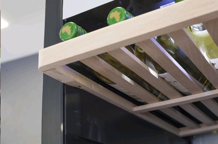 Actual product image Caso WineChef Pro 180
