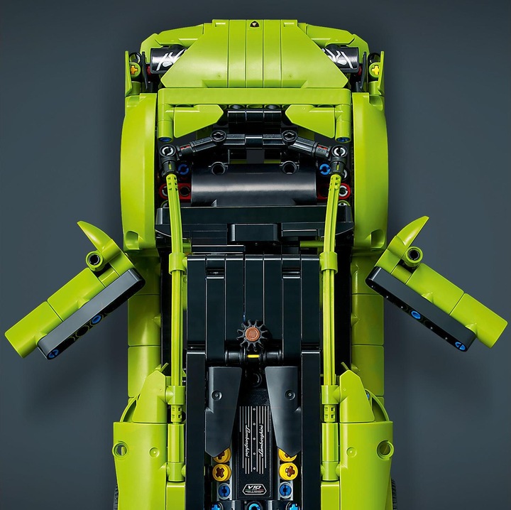 Actual product image LEGO 42161 Lamborghini Huracán Tecnica (42161, LEGO Technic)