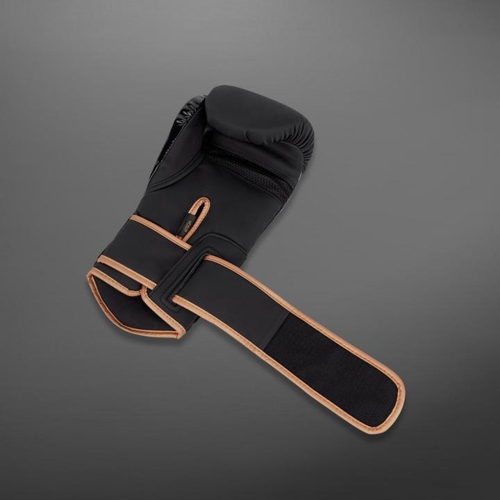 Actual product image Venum Challenger 4.0 Boxhandschuhe (10 OZ, One size)