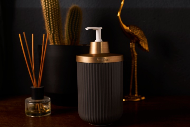 Actual product image Sterillium Protect & Care Emma