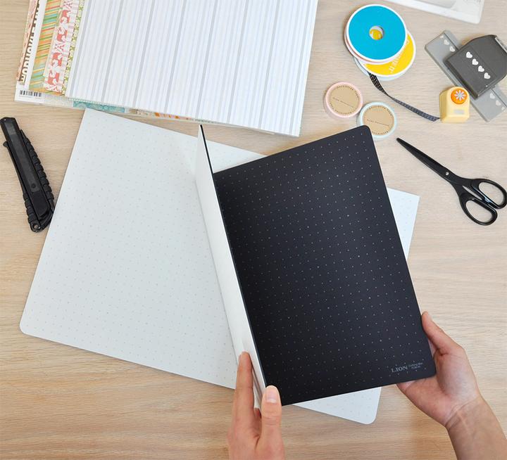 Actual product image Lion Cutting mat (45 x 30 cm)