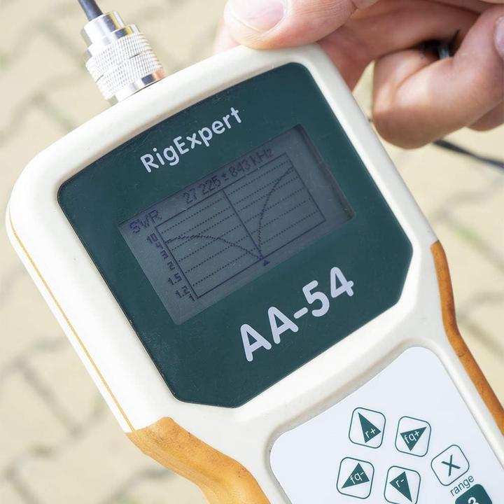 Produktbild PNI Escort HP 7120 ASQ CB-Funkpaket mit Extra 48 CB-Antenne und zusätzlichem Mikrofon-Dongle mit