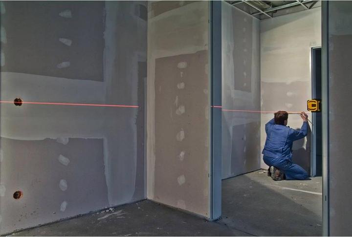 Actual product image Stabila Point laser self leveling