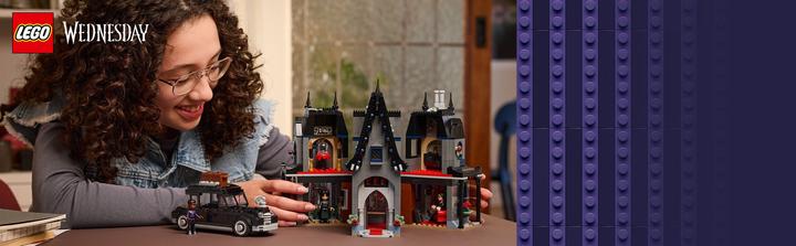 Produktbild LEGO Morticias Landhaus (76786, LEGO Wednesday)