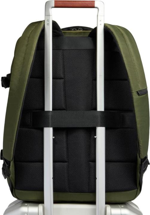 Actual product image Piquadro Reise-Laptop-Rucksack 15,6" aus recyceltem Stoff (36 l)