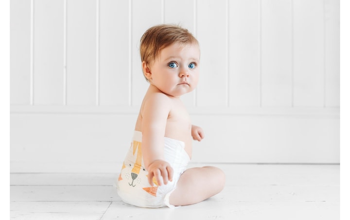 Actual product image Kit & Kin Nappies (Size 4, Pack, 34 Piece)