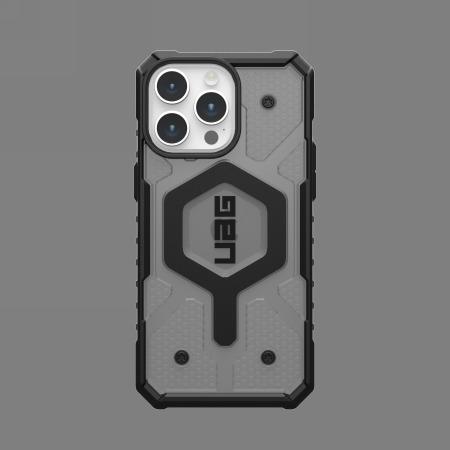 Actual product image UAG ARMOR GEAR Sman 6.7 Max Path Mags Ash (Apple iPhone 15 Pro Max)