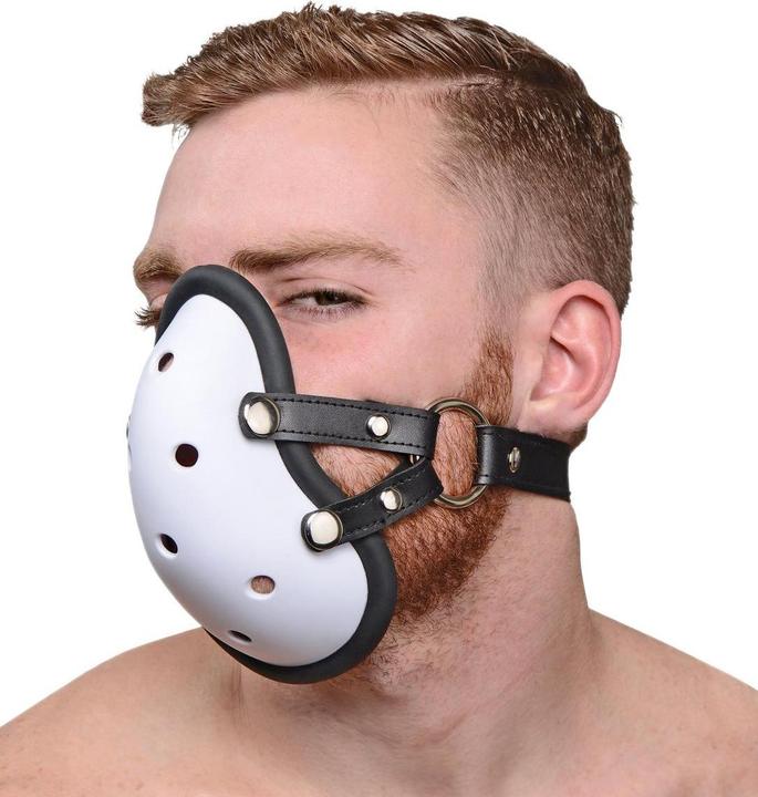 Produktbild Master Series Musk Athletic Cup Muzzle with Removable Straps
