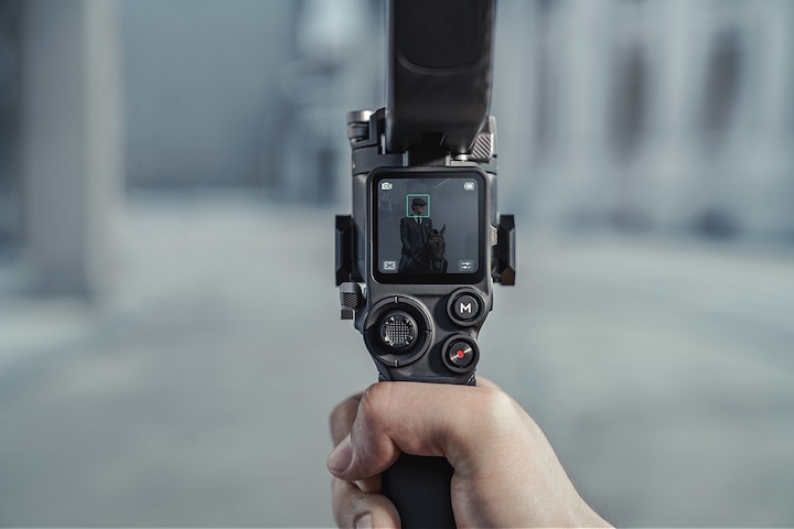 Productafbeelding DJI RS 3 Pro Combo (Reflexcamera met één lens, Camera met verwisselbare lens, 4.50 kg)