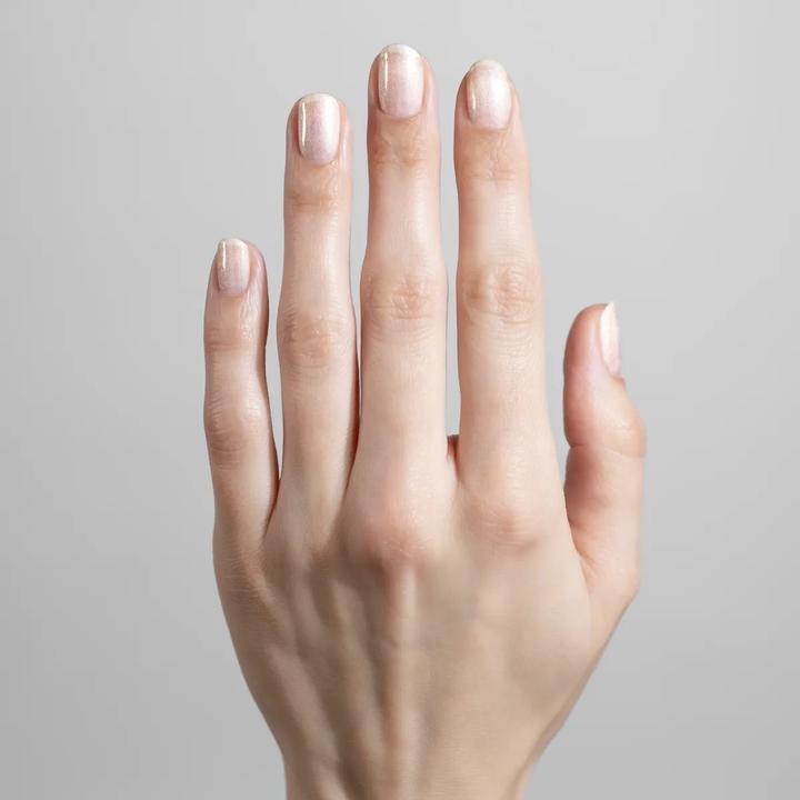 Produktbild Alessandro International Striplac UV Colour Milky Touch 6.5 ml (Milky Touch, UV-Gel Lack)