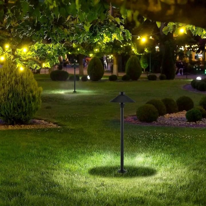 Image du produit V-TAC VT907 Lanterne de jardin à LED 7W Pointe de mât Corps noir IP65 4000K (420 lm, IP65)