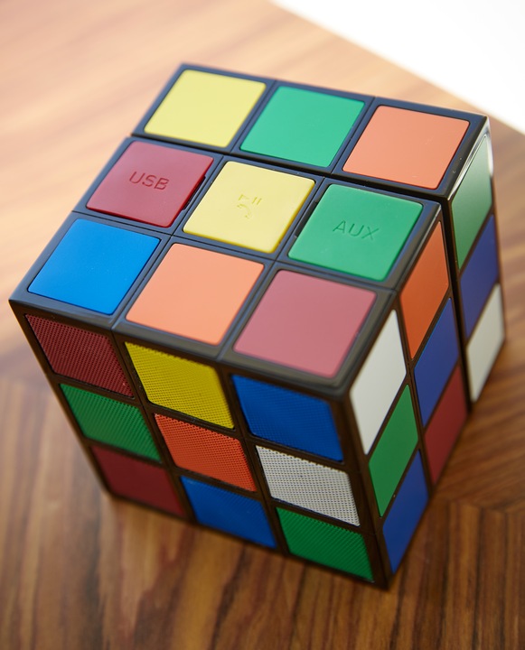 Produktbild Bigben Bluetooth- BT10 Rubiks Cube (5 h, Akkubetrieb)