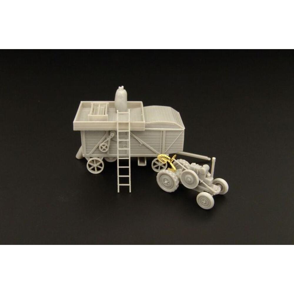 Hauler Threshing-machine 1937 with Svoboda tractor (HTT120060)