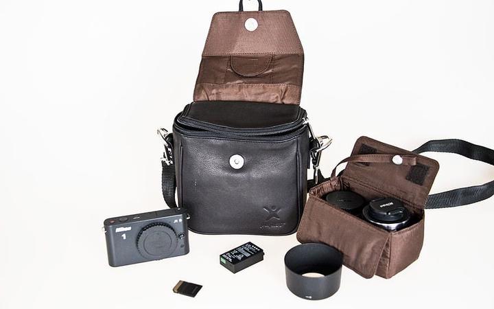 Actual product image Pajass Leather photo bag Snapshot Berlin (Photo case)