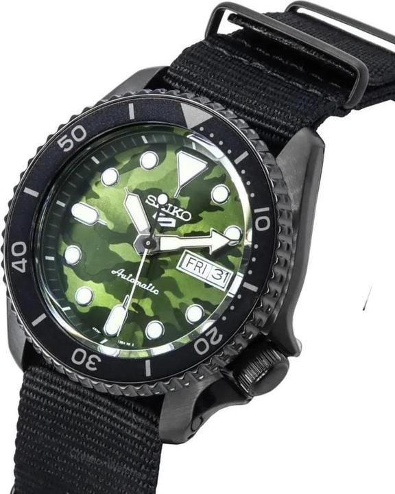 Actual product image Seiko 5 Sports (43 mm)