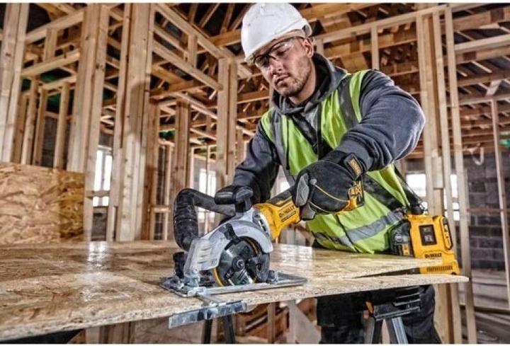 Produktbild DeWalt 54 Volt FLEXVOLT AkkuTrennschleifer (230 mm) Basisversion (Exzenterschleifer)