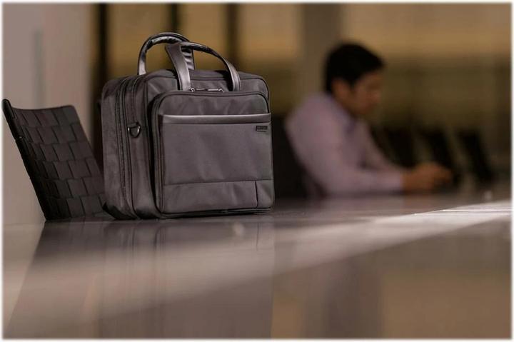 Produktbild Kensington Contour 2.0 (15.60", Universal)