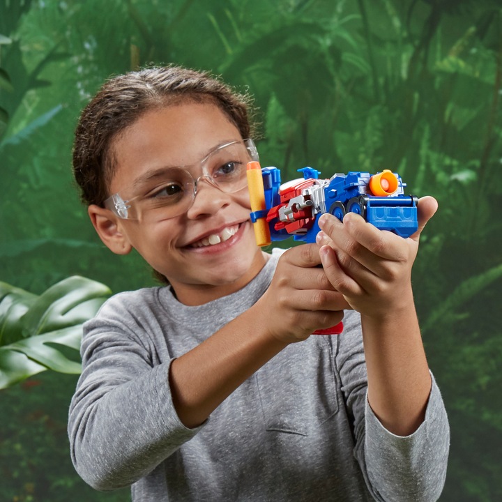Produktbild Hasbro Transformer MV7 Optimus Prime Blaster 2in1