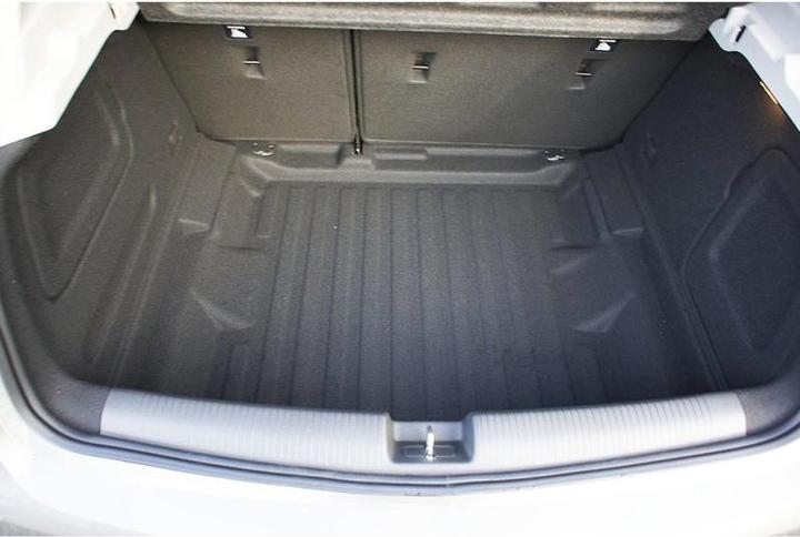 Produktbild ProPlus Kofferraumwanne für Opel Astra Limousine Schrägheck ab 2015 bis heute (vertiefte Ladefläche)