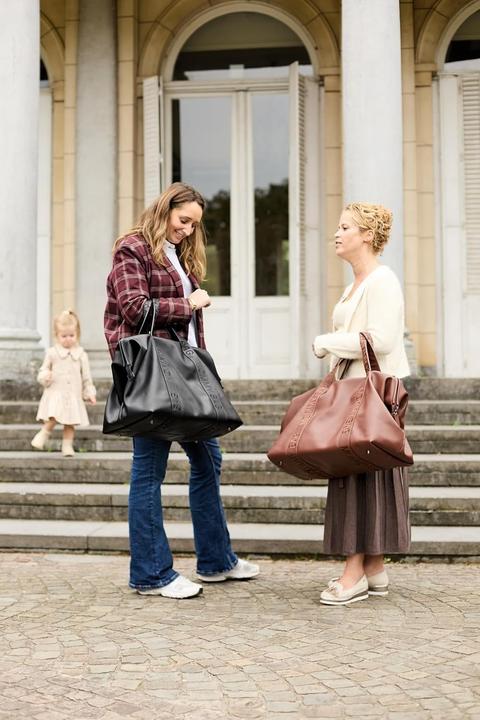 Actual product image Childhome Wickeltasche Mommy Bag Signatur Leder schwarz