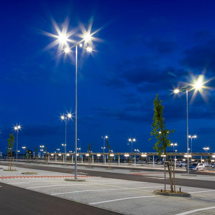 Image du produit Luxula Lampadaire LED, SLIM, EEK : E, 50W, 6000lm, 5000K, IP65 (6000 lm, IP65)