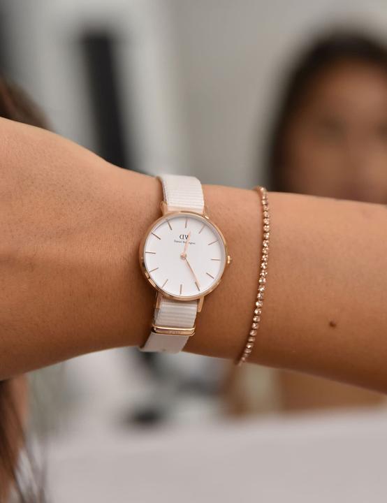 Produktbild Daniel Wellington DW00100675 Federica Scagnetti x DW Petite Chalk Nato 28mm 3ATM