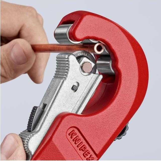 Actual product image Knipex TubiX Pipe cutter (180 mm)
