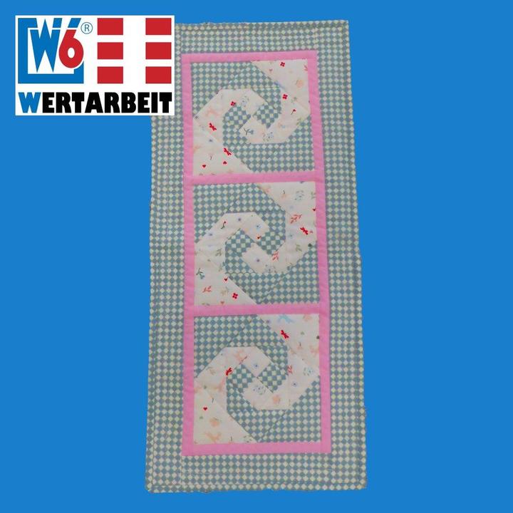 Actual product image W6 N 9000 QPL quilting, patchwork and longarm sewing machine