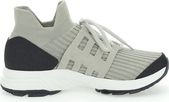 Actual product image UYN Wander (42)