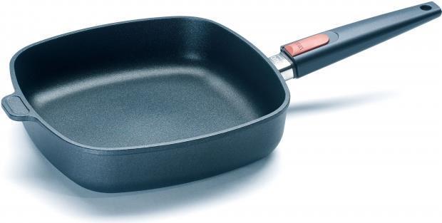 Actual product image Woll 1628IL Pan All Purpose Square (20 cm, Frying pan, Aluminium)