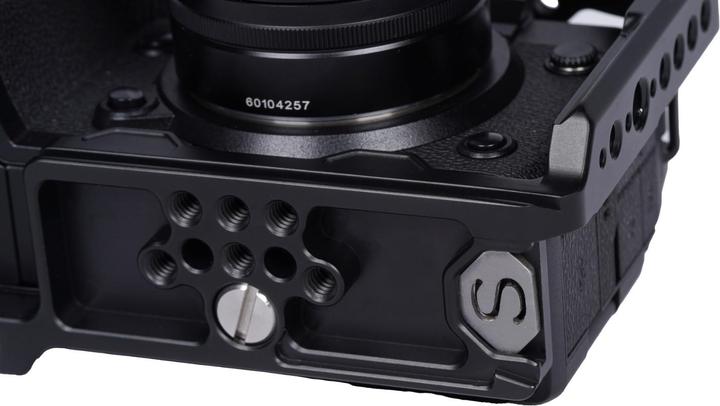 Actual product image Sirui SC-X-H2/H2S Camera Cage for Fujifilm X-H2/X-H2S (Stand adapter)