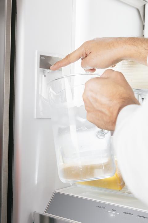 Produktbild Bosch Hausgeräte KFF96PIEP (573 l)